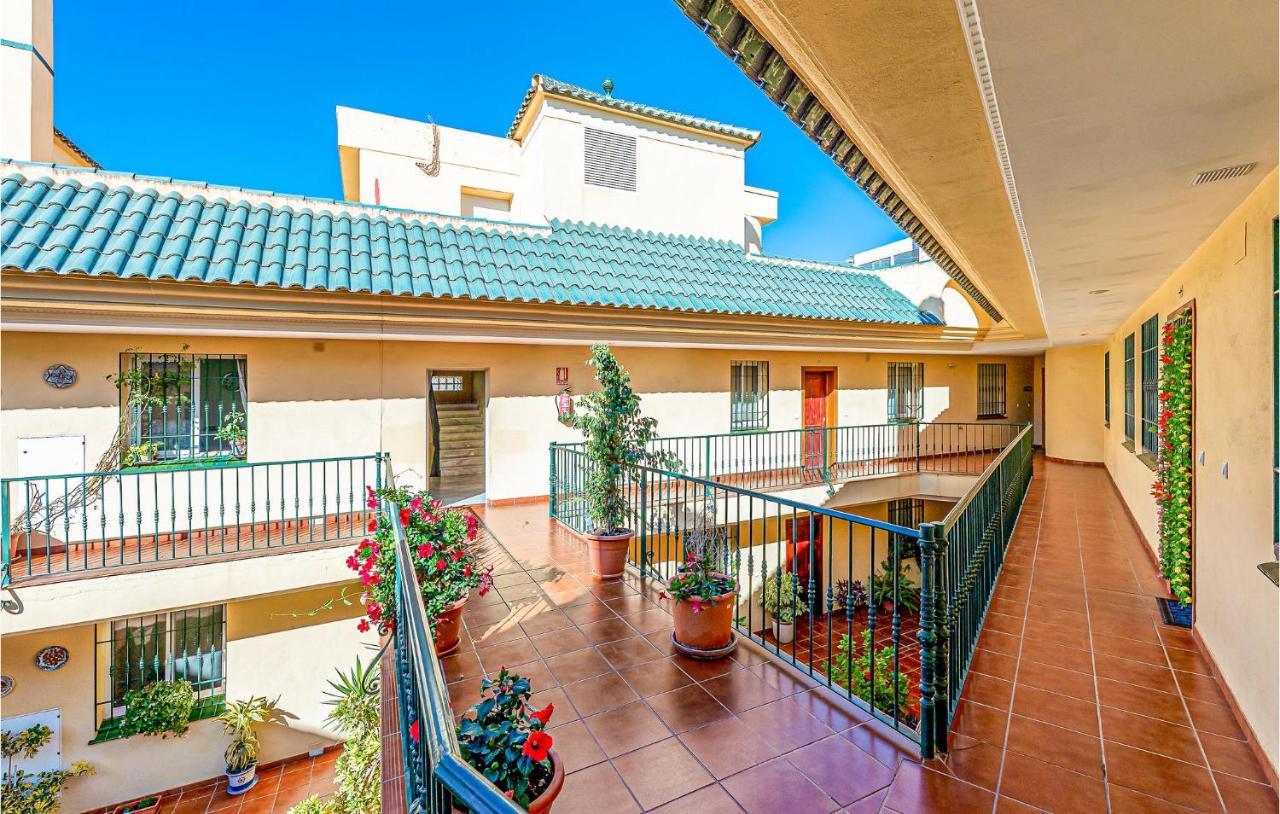 Gorgeous Apartment In Torrox With Wifi Ngoại thất bức ảnh
