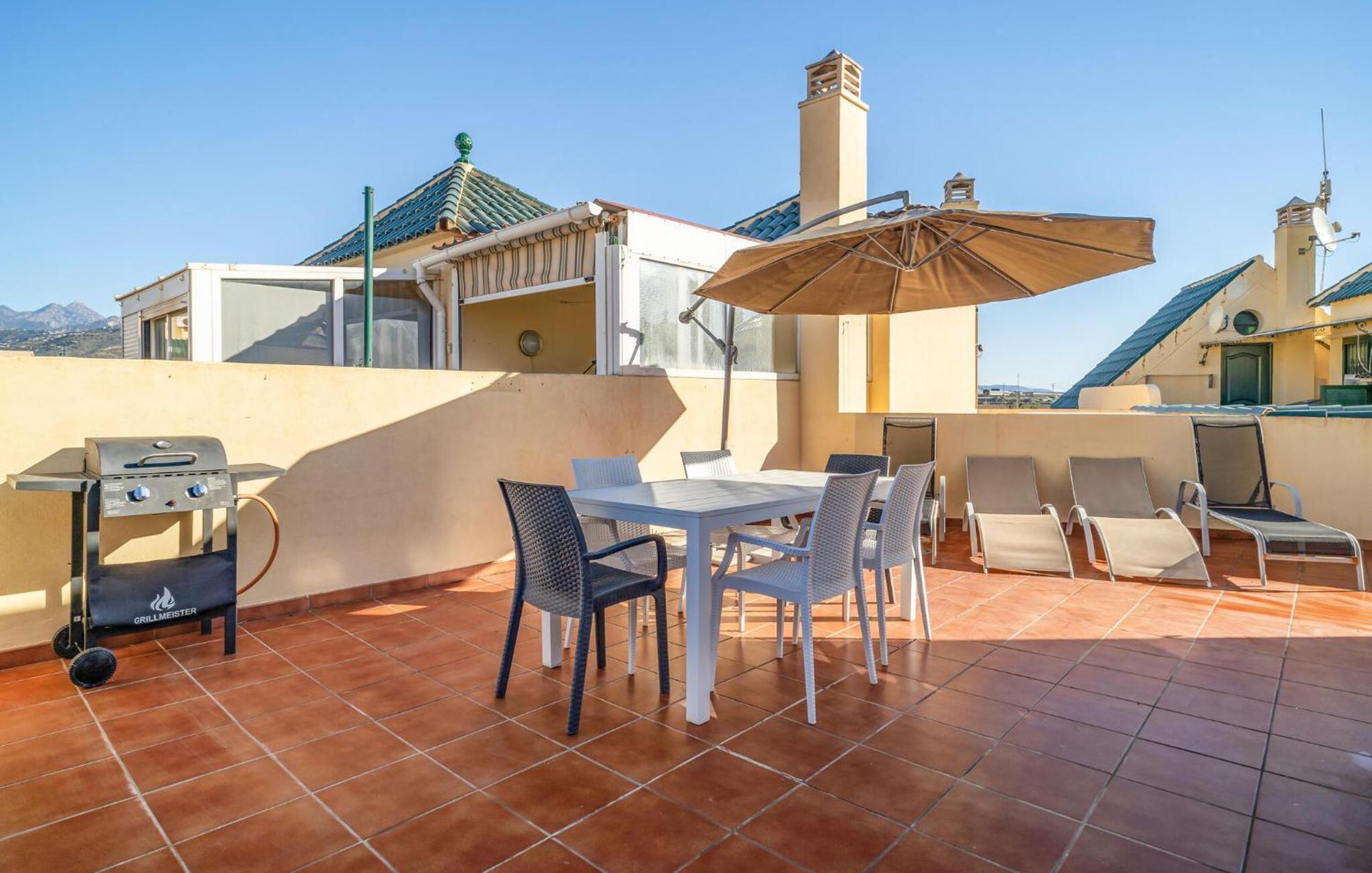 Gorgeous Apartment In Torrox With Wifi Ngoại thất bức ảnh